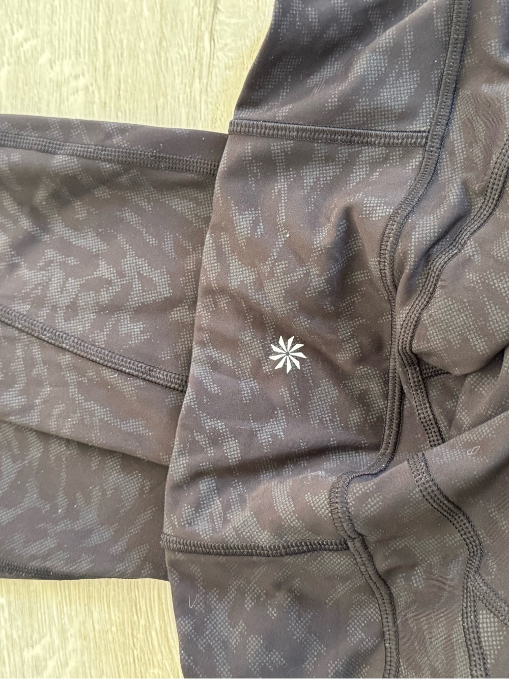 Athleta Dark Brown/Gray Patterned Leggings